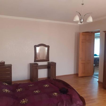 Maka'S Guesthouse Tionety Zewnętrze zdjęcie